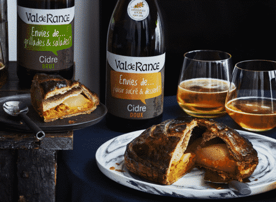 Galette des rois sucrée / salée à la crème de potimarron cardamome, poire et cacahuètes et cidre doux