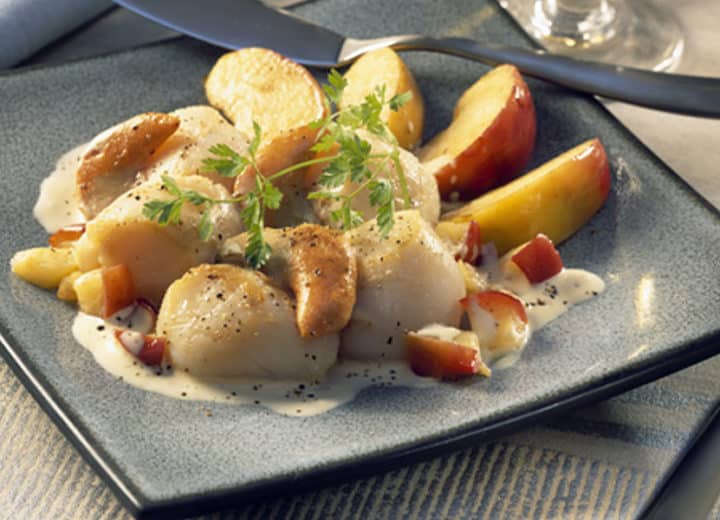 Coquilles Saint-Jacques au cidre brut de Bretagne